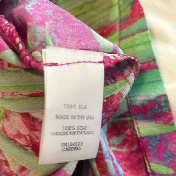 Nanette Lepore Silk floral print flirty ruffles blouse size L - Picture 7 of 7